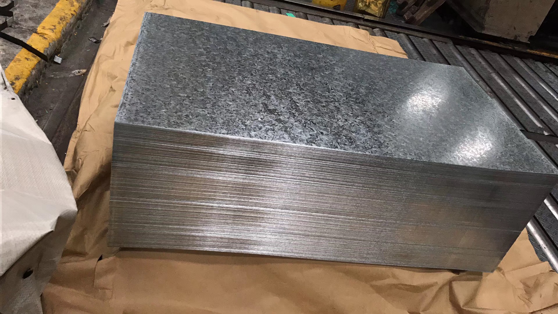 Galvanized-sheet-replaces-wood-as-clapboard